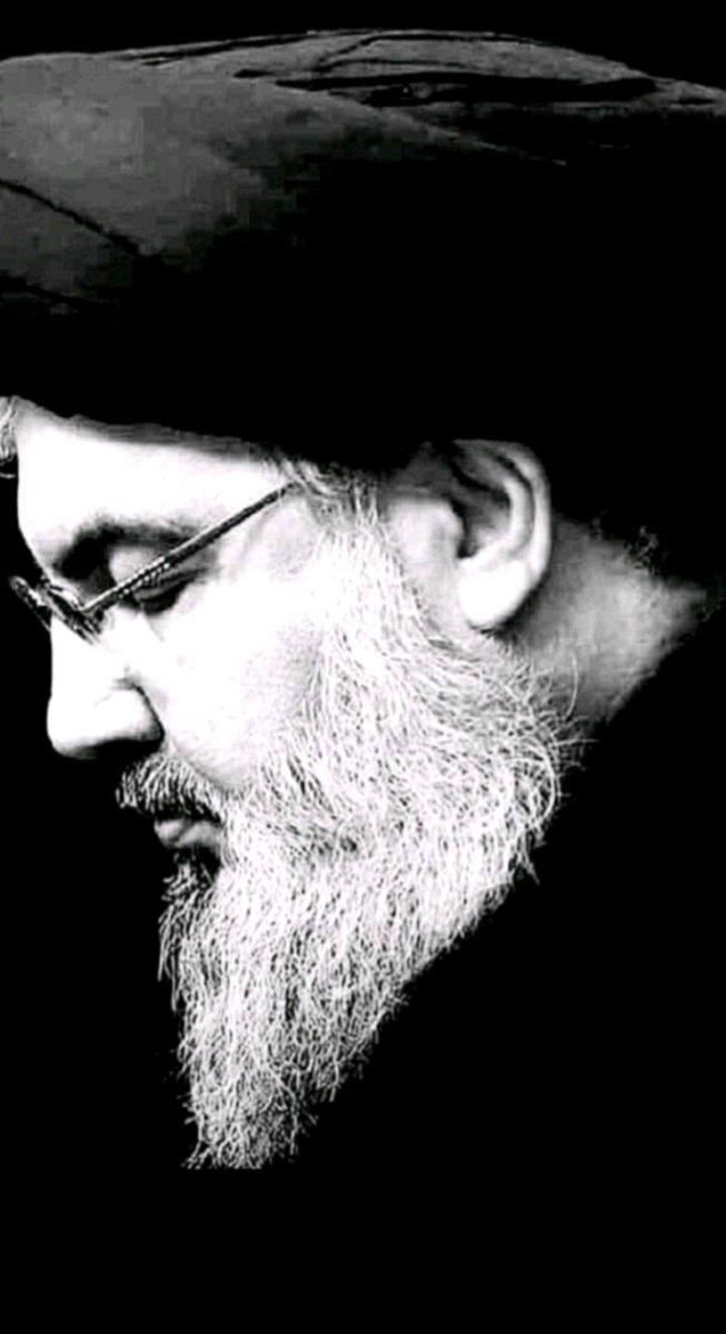RaniaChamas6's tweet photo. هل حقا" رحلت يا سيدي؟؟ ألم تعلم أنك كنت لنا الهواء  كنت لنا الماء كنت لنا الخبز بل كنت  لنا الحياة
💔😪  #انا_على_العهد https://t.co/7C2fwQMvk7