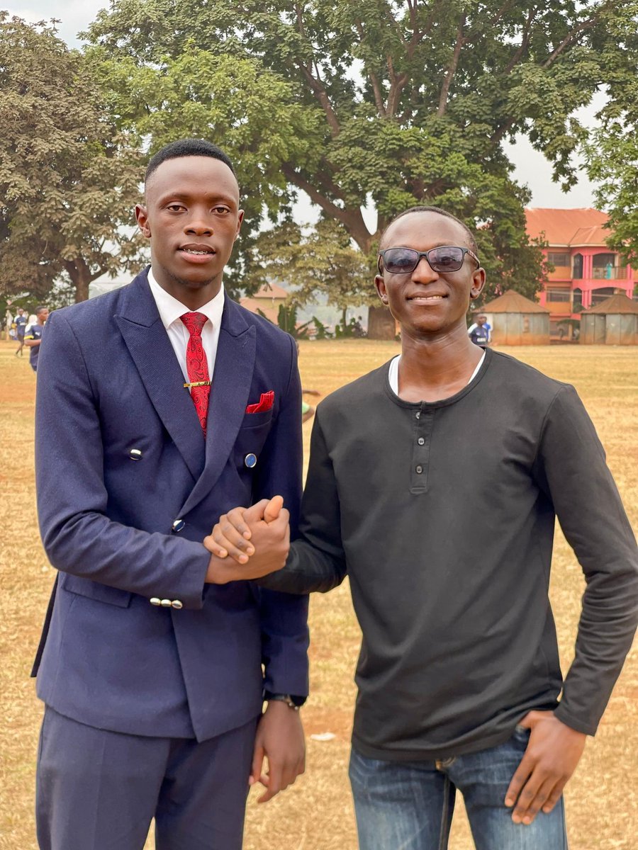 #CoBAMSGala2025 🏆⚽🔥🥇🎊
My Guy, Churchill James Ssentamu - my Successor (Northcote Hall Guild Presidential Flag Bearer, 91st Guild Elections)
Thanks for coming through for the CoBAMS Gala Comrade 🤝
Big Up ✅
#NorthcoteMadeMe 🤝🫡✊🏽