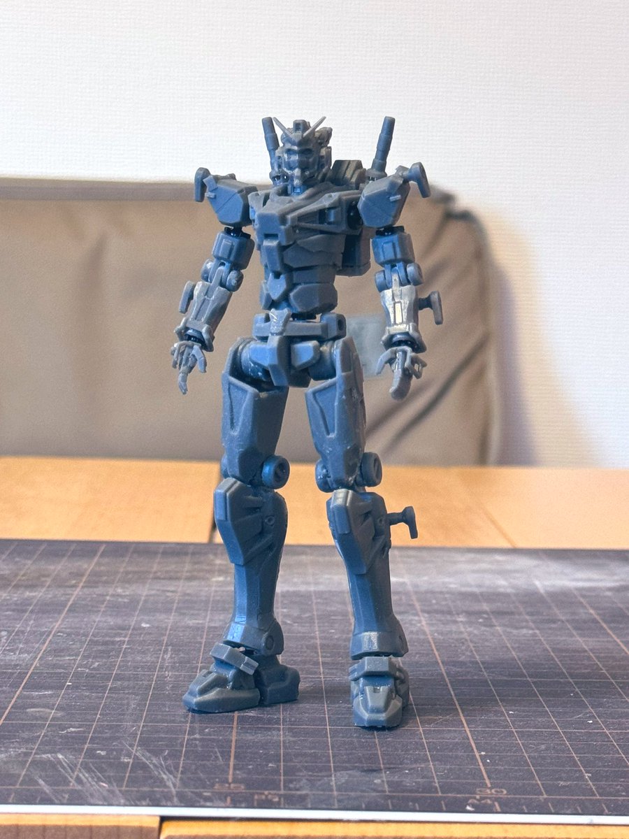 赤いガンダム 3Dプリンターで制作してみました。 難しいけど楽しかった