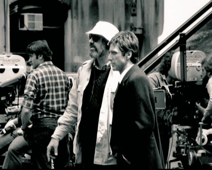 RetroReminiscer's tweet photo. Behind the scenes photos from the filming of Brian De Palma's American crime drama remake SCARFACE (1983). https://t.co/iuolY5EIQV