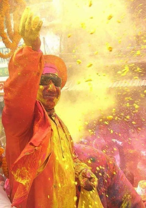 RajasthaniChoro's tweet image. हो गई

( 240 )

एक नें बताया दोनों समझ गए।

#RSS100 #mahakumbh_100million
#SambhalMandir
#KumbhRailSeva2025 😎
#UPBudget2025 ✌️
#YogiAdityanath 🔥
#ModiInUS #USAIDScandal
#DelhiCmRekhaGupta
#MaharashtraCM
#Haryana...