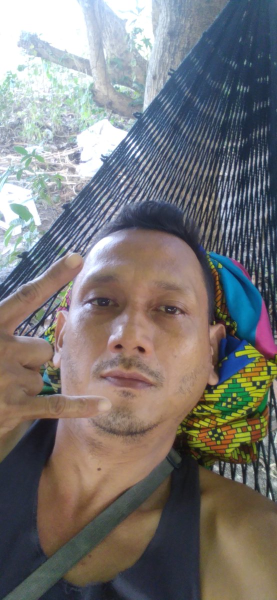 qulot21880's tweet photo. #TRUMP #ELON #REPUBLICANS
I know you really knew me so much
but ur hiding it with me
THE ROCK OF JESUS CHRIST
#TROJC
Someday all #AMERICANS will thank me for this
The only one in the world that conquered so many hearts and soul bcoz of #TRUTH
So pls Get me hell out of here! https://t.co/tdtnRBqoS2