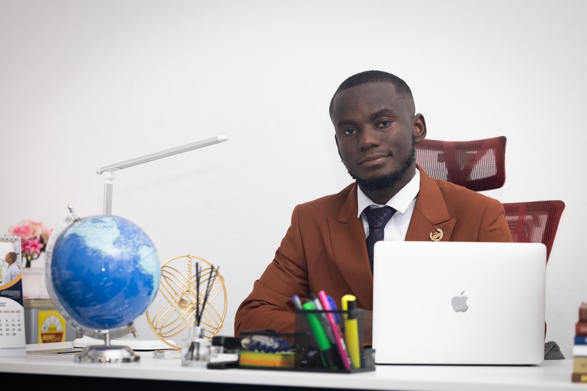 jsarkodie2003's tweet photo. I am eternally grateful to @crighana for offering me a scholarship from JHS through university. Your generosity has been life-changing, and I will forever be grateful for the opportunity.
#UGGraduation #UGClassOf2024 https://t.co/MaBdob63ZV