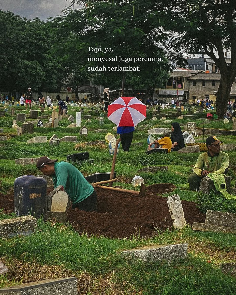 peliharaandaddy's tweet photo. Pekerjaan bisa berganti, jabatan bisa hilang, tapi kebaikan yang kita lakukan, doa yang kita panjatkan, dan cinta yang kita berikan kepada orang2 terdekat akan tetap abadi.

Jangan sampai kita kehilangan hal yang jauh lebih berarti ini. https://t.co/78EKLXWoGR