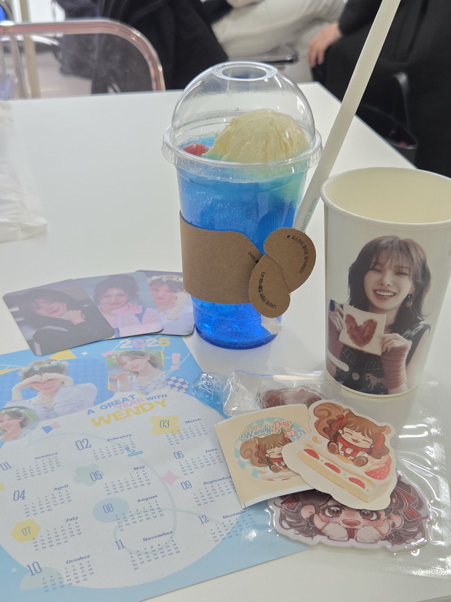 gounja88's tweet photo. 완생카 투어 -4-

홍대 뮤즈 시노님 https://t.co/JfVPRZkjji