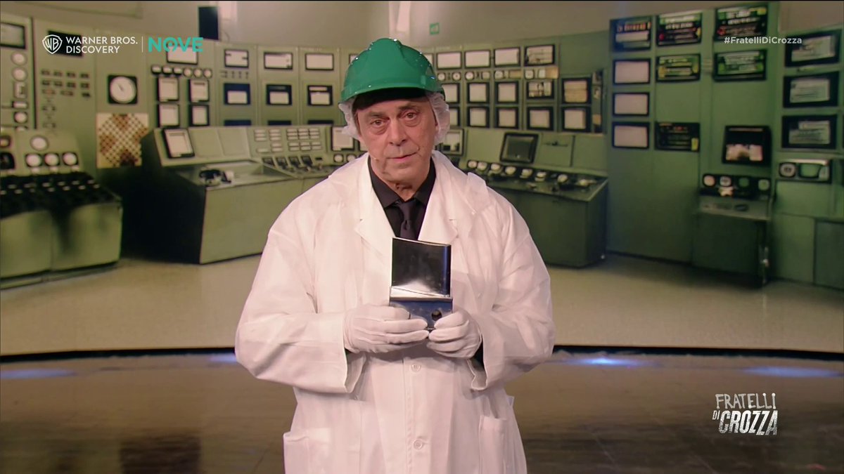 fratellicrozza's tweet photo. Nell’ultima puntata di #FratelliDiCrozza abbiamo incontrato un #CrozzaCalenda un po’ nostalgico… scopri com’è andata! Puoi rivederla su discovery+ 👉 https://t.co/5vAaSWUU7P https://t.co/iWztBcCWkf