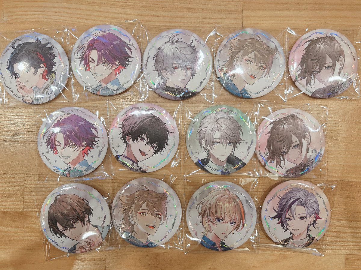 mc_torihiki's tweet photo. «交換» ART OF NIJISANJI ランダムマット箔押し缶バッジ Bグループ 

譲:画像参照
求:⚔️

明日23日のにじフェス交換優先＞郵送希望です
お気軽にお声掛け下さい🙇🏻‍♀️ https://t.co/YCvsXsrMtx