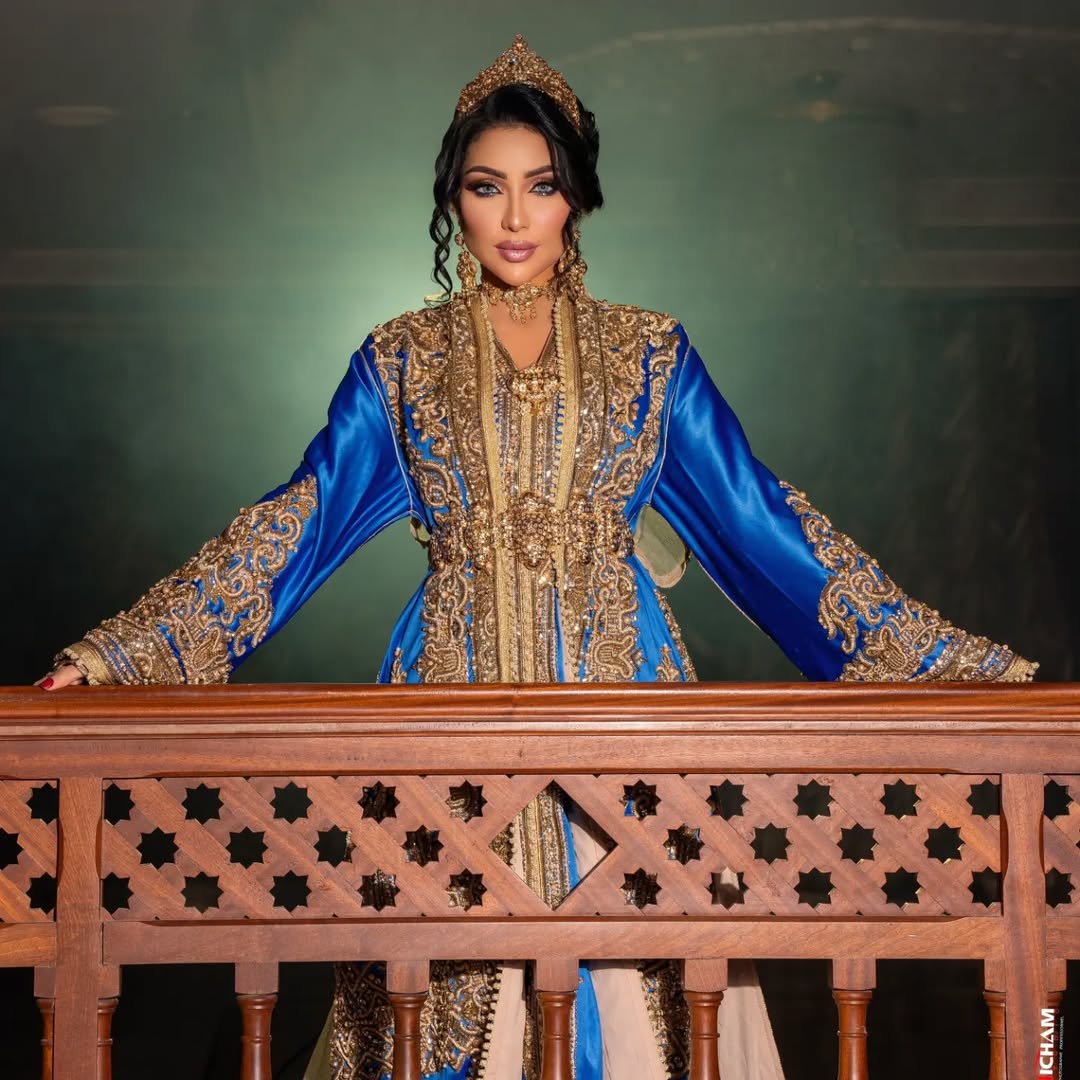 hiamag's tweet photo. شاهدوا أول لقاء لدنيا بطمة مع ابنتيها بعد خروجها من السجن.. انهيار العائلة وأحلام تعلق👇
https://t.co/4aUsskbNhX
#دنيا_بطمة https://t.co/sG6EgxRFui