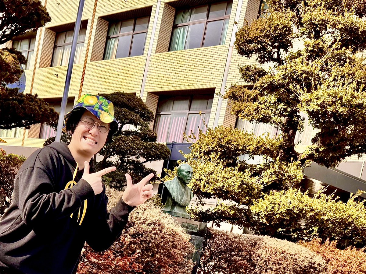 サタデープログラム、ありがとうございました！
沢山の皆さまの前で電波ソング講座を開くという、大変貴重な経験をさせていただきました。何か一つでも皆さまの創作のヒントになったり、新しい発見があったりしたなら幸いです！！