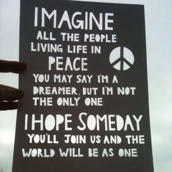 AnnaMusicby's tweet photo. Wise words from John Lennon and from one of my favourite peace songs of all time. "Imagine" #johnlennon #worldpeace #peacesong https://t.co/wEJIJW86A2