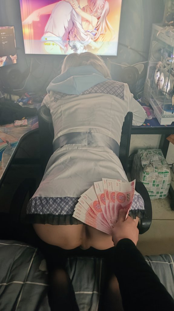 BaiLe02016's tweet photo. #9nine #新海天 #男の娘ᅠ #男娘 
被狠狠羞辱了. https://t.co/6leB3SQ2ky
