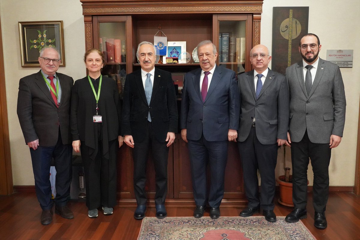 bezmialem's tweet photo. İstanbul Üniversitesi’nden Mütevelli Heyet Başkanımıza Ziyaret!

İstanbul Üniversitesi Rektörü Prof. Dr. Osman Bülent Zülfikar, Rektör Yardımcısı Prof. Dr. Yahya Güldiken ve Çapa Hastanesi Başhekim Yardımcısı Serkan Bayram, Mütevelli Heyet Başkanımız https://t.co/mbUwUhwsX7