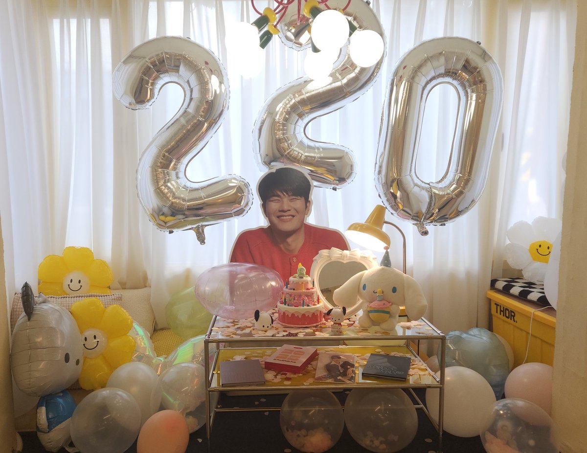 #HAPPY_WINMIN_DAY
#크레즐_승리요정_승민아_생일축하해

승민이를 닮아서 다정한 공간에서 힐링하고 왓지 뭐야〰️🥹💗👍🏻 아기자기한 카페에서 강쥐 사진 보면서 즐거운 하루 보냇다네요🐶☕ 

승민아 생일 축하햇어요👍🏻