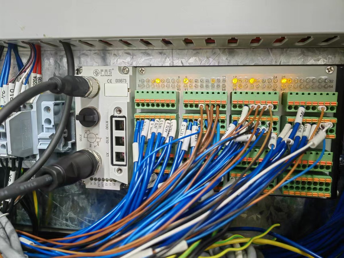 faselectronics's tweet photo. 🚀 Multi-Protocol Module = Efficiency + Compatibility!

✅ 64 DI/DO, Adaptive I/O
✅ Profinet, Ethernet/IP, CC-Link IEF Basic
✅ Quick wiring (PNP support)
✅ IP20 Rating

Upgrade your industrial systems today! 💡
#IndustrialAutomation #Profinet #IndustrialAutomation https://t.co/TvDqH9Viua