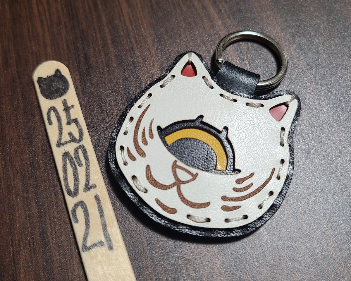 marumoru173's tweet image. 昨日チャージして頂いたエネルギーで今日という労働を乗り切ったと言っても過言ではない😼
#catstream 
#真頭玩具
 #realhead