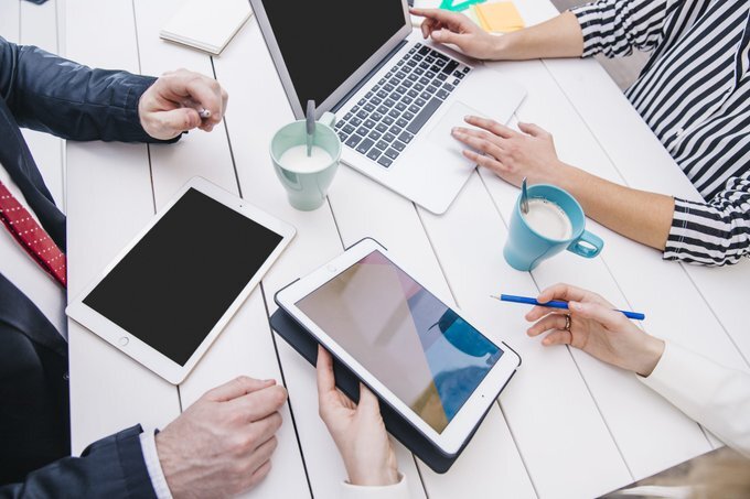 MetzJeu's tweet photo. 💡Pourquoi le PEEL ?

Vous avez un projet en tête ? Dans le cadre du parcours universitaire, celui-ci peut devenir votre stage au sein du PeeL !

👉🏻 Rendez-vous sur le site : https://t.co/VKQNxKLqFW

#Entrepreneuriat #Master2 #Metz https://t.co/pTU6wIYf3Y