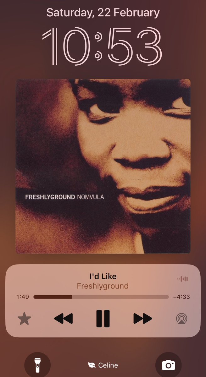 geegee_straus's tweet photo. Another year of coming on here to tell you that this is one of the best songs to ever come out of South Africa.  I hope you’re proud of your work @FRESHLYGROUNDsa 🥺🥀❤️ https://t.co/ZLEEUkoVLt