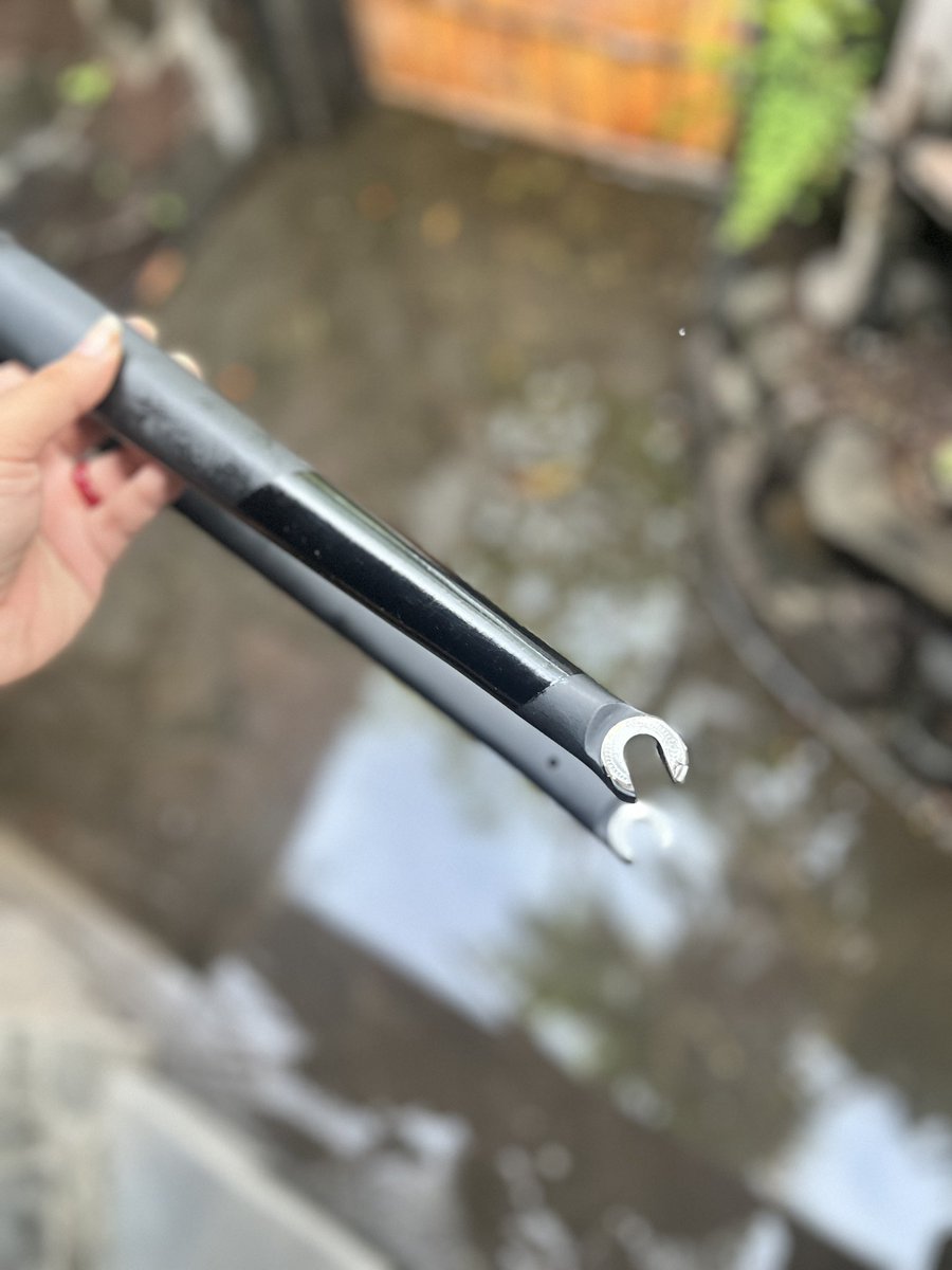 rinaldyperca's tweet photo. 🔥WTS🔥
fork tsunami copotan (warna bawaan)
steertube masih panjang 22cm
price 550k
lokasi surabaya
minat? DM aja
thankyou #fnfjb https://t.co/WvQgCw4cz5