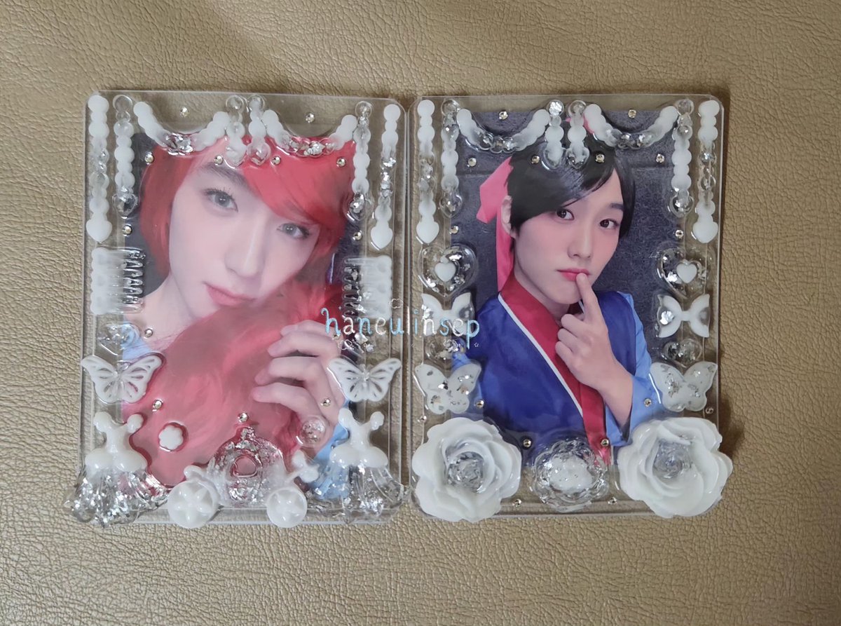 haneulinsept's tweet photo. ได้รับเฟรมการ์ดเรียบร้อยแล้วนะคะ แม้คนทำอาจจะเข้าใจผิดคิดว่าแอเรียลเป็นนางซินก็ไม่เป็นไรเพราะสวยสมมงมากค่ะ #wfsreview https://t.co/8cwFitQA5N