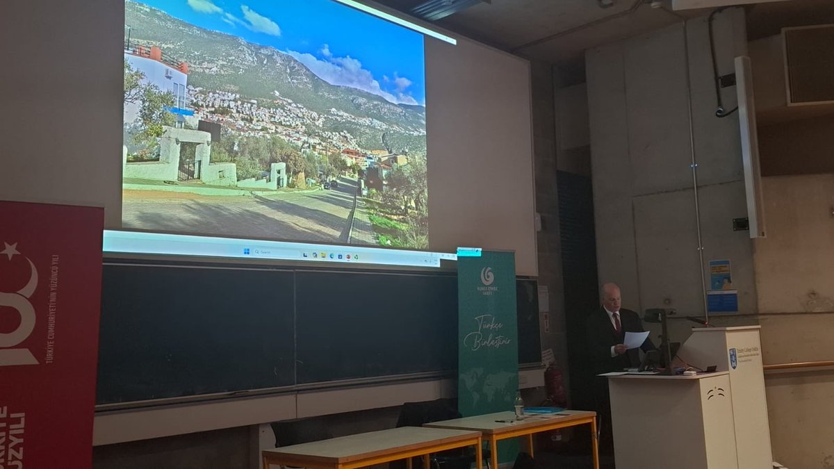 yeedublin's tweet photo. 📖✨ Last night at Trinity College Dublin, we had an inspiring discussion with Nicholas Mackey on An Irishman in Northern Mesopotamia, in collaboration with the @TC_DublinBE and @tcddublin. Thank you to everyone who joined us! https://t.co/gibytALSwa