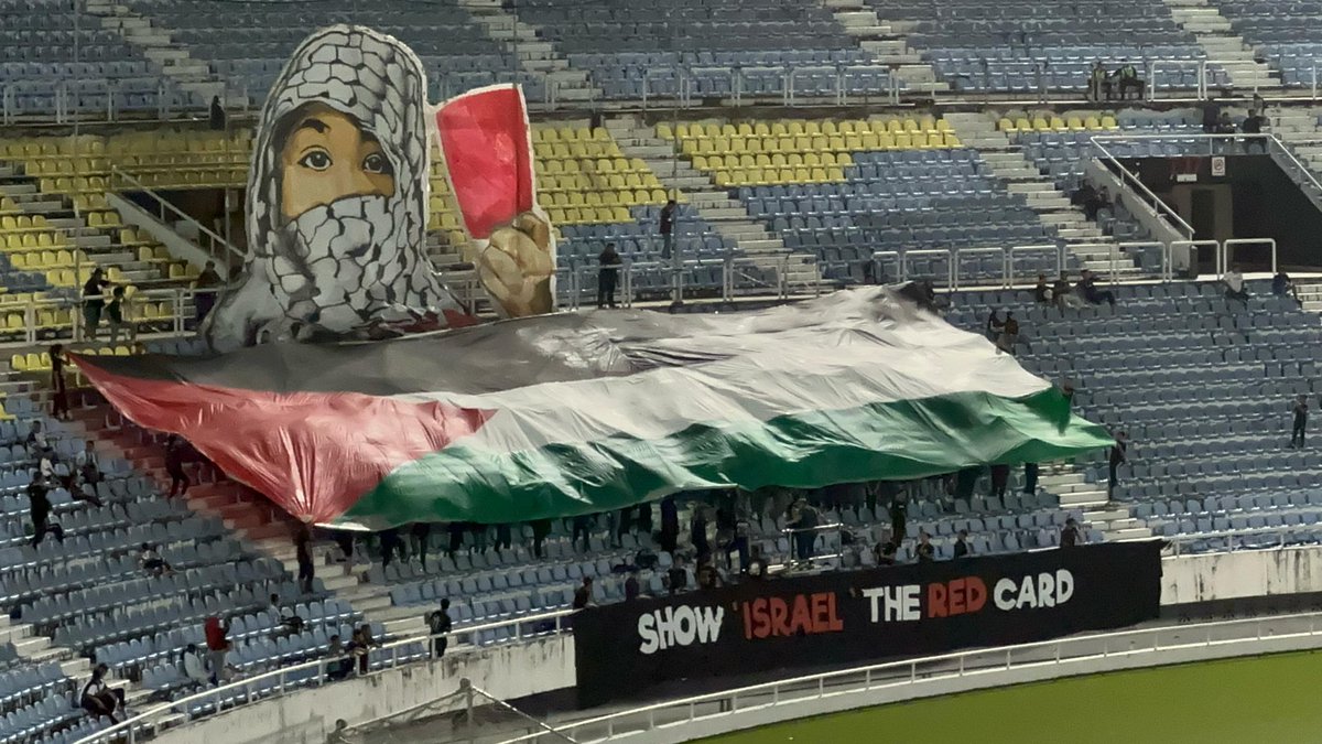 The Red Card campaign arrives in Malaysia with the Ultras Tranung of Terengganu FC