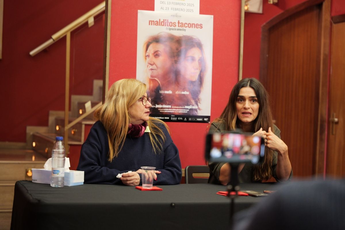 Teatre Talia (@teatretalia) on Twitter photo "Luisa Martín y Olivia Molina dan vida a dos mujeres "de altura" que se enfrentan con el poder en sus manos y bajo la dirección de la valenciana Magüi Mira"
📰 ( <a href="/termadueno/">Teresa Madueño</a> )
valenciaplaza.com/teatro-danza-v… "Luisa Martín y Olivia Molina dan vida a dos mujeres "de altura" que se enfrentan con el poder en sus manos y bajo la dirección de la valenciana Magüi Mira"
📰 ( <a href="/termadueno/">Teresa Madueño</a> )
valenciaplaza.com/teatro-danza-v…