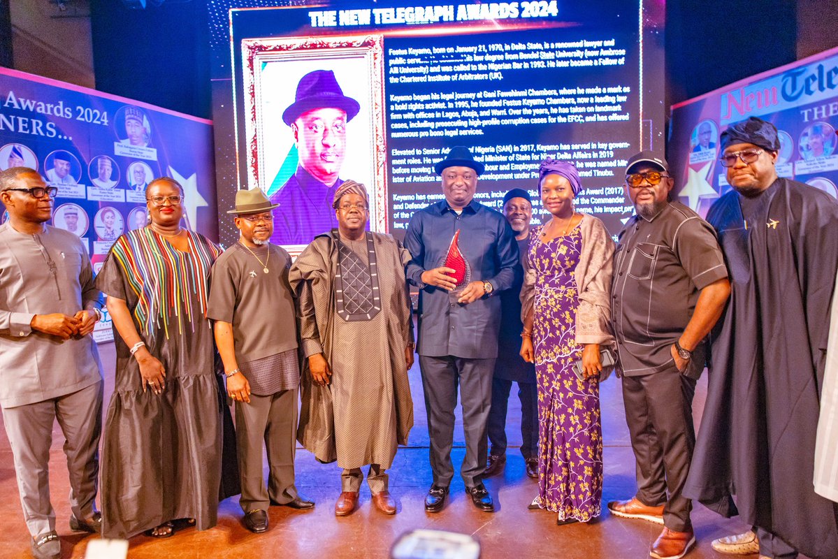 Voluwaseun1's tweet photo. #aviationToday : Hon. Minister of Aviation and Aerospace Development @fmaviationng, Festus Keyamo, SAN @fkeyamo, With well deserved honour as Minister of the Year award by The New Telegraph newspaper @NewTelegraphNIG. https://t.co/RLACT7aqCC