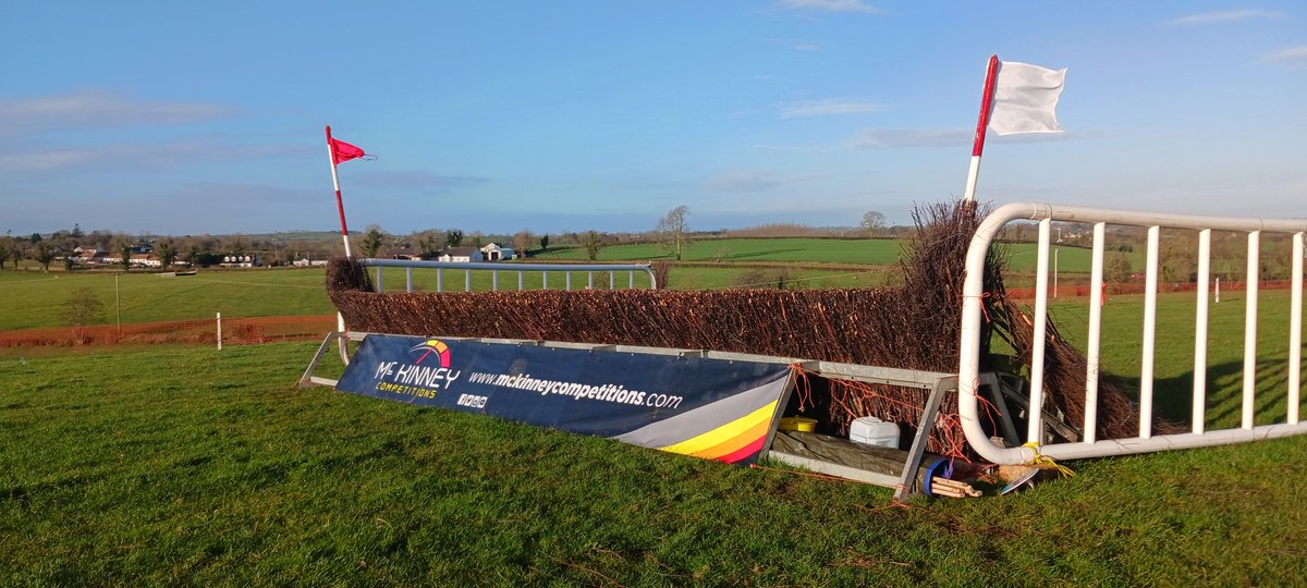 Farmacaffley point to point tweet media