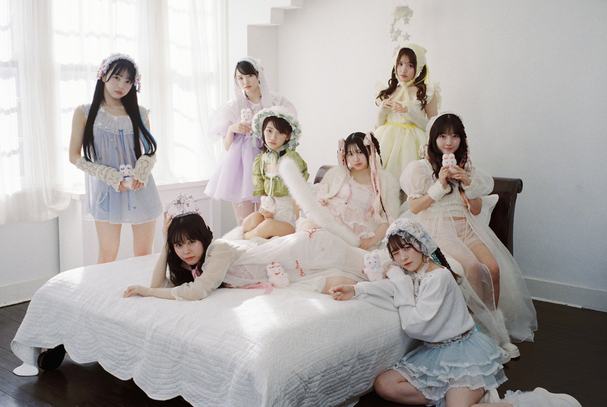 カワラボ LARME 3周年記念ブック トレカ セット カワラボ LARME 3周年記念ブック トレカ セット KAWAII 【公式通販】