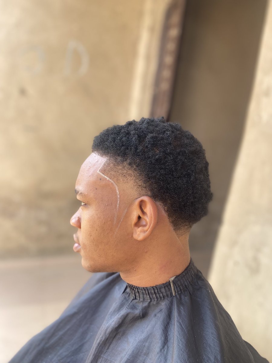 MAKAVELLI_THA_Barber 💈 tweet media