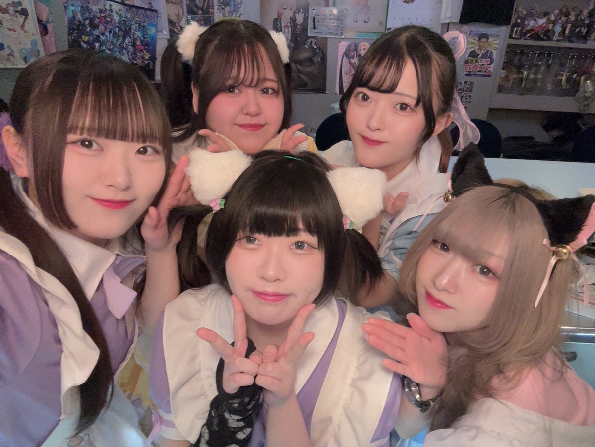 みらくるぱれっとオープンなのです🎀

本日は みこ📛しぃな🍓うさぎ🐰ゆら🐧りか🪼 でおまちしているのです！

📛みこ卒業式📛2日目なのです💜
最後みこちに会いに来て欲しいのです💐🌸