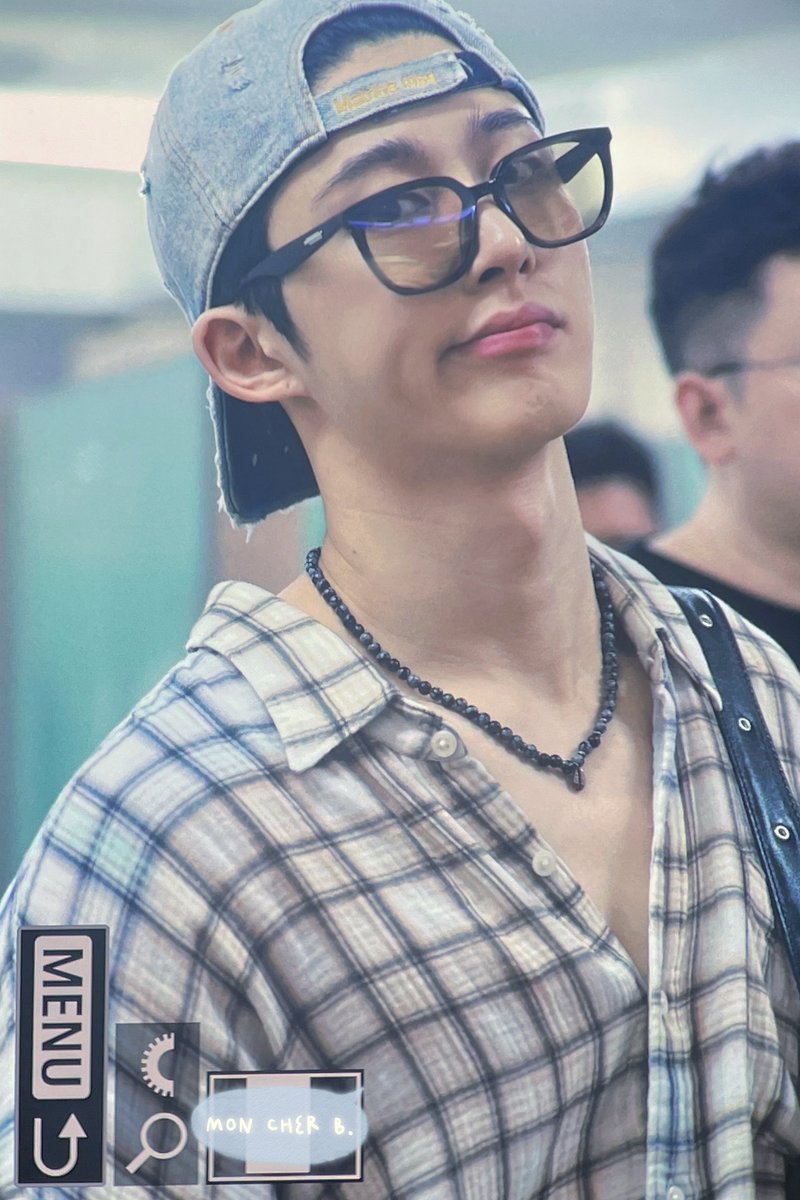 250222 MNL🛫 pre.
#비아이 #김한빈