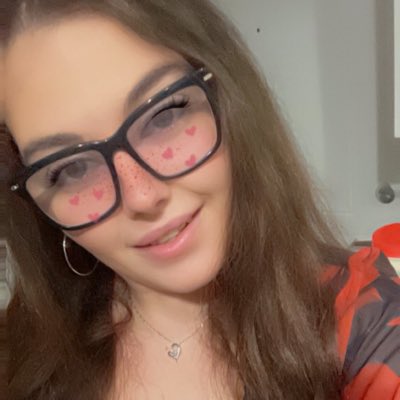 Megxthiccx - #NewProfilePic https://t.co/9Gn2JCLOr2