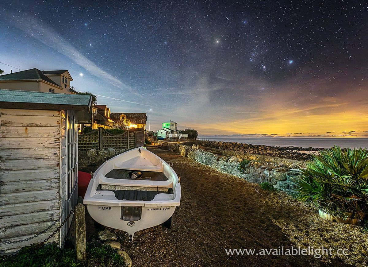 Isleofwight's tweet photo. Stars as far as the eye can see 🌠
📌 Steephill Cove
📸 Available Light Photography
#explorebritain #england #exploreisleofwight #wightatnight #atmospheric #incredible #astrophotography #nightscapes #wightlifephotography #ilovewight #moonlight #dusk #peaceful https://t.co/KGDdS9w0x3