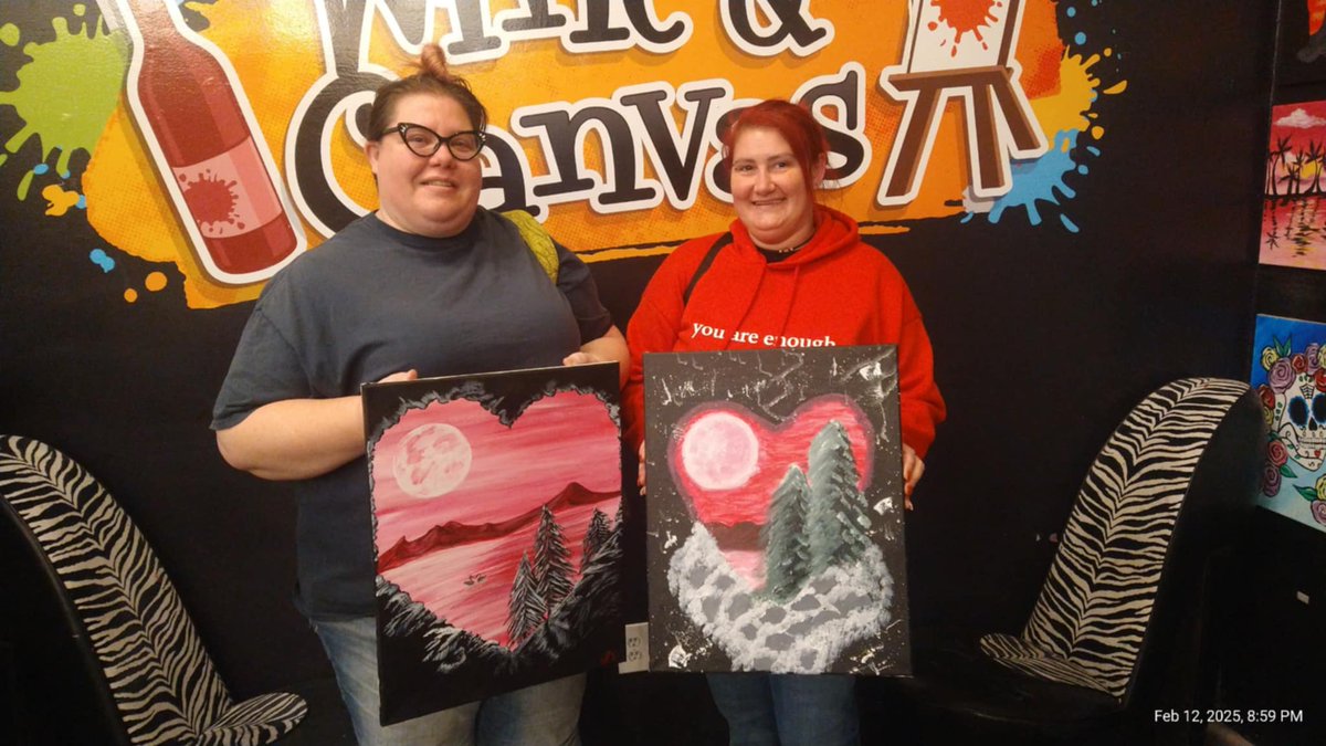 BigSugar3's tweet photo. I took a friend I hadn't seen in 15 years to Wine and Canvas for some fun. I added swans to mine. #painting #wineandcanvas https://t.co/d81LSNICOh