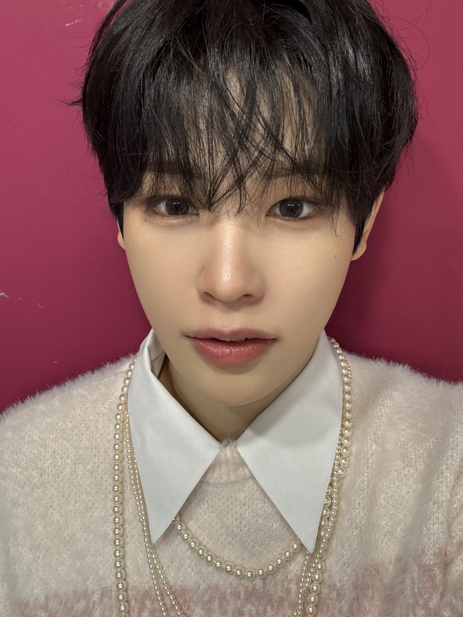 XODIAC_MEMBERS's tweet photo. [#규민🐶] 

오늘 음중도 쏘블리 덕분에 무사히 완료!!✨ 아침 일찍부터 너무 고생 많았어 고마워🩵

#XODIAC #소디엑 #GYUMIN #규민 
#똑똑똑_귬이등장 https://t.co/WlEt6s6Rho