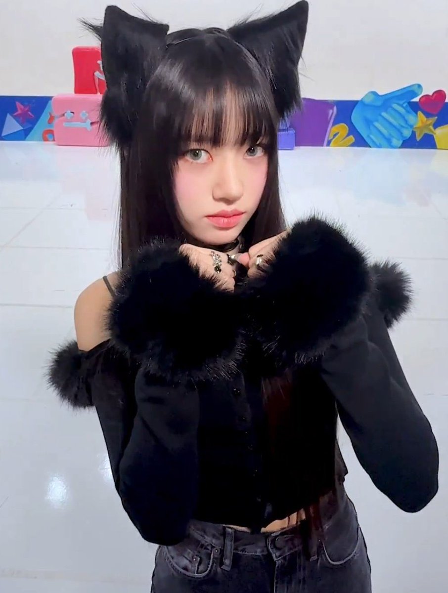 tagxstella's tweet photo. ห้ามทิ้งกันนะ 😔 https://t.co/8L53S7iN2y