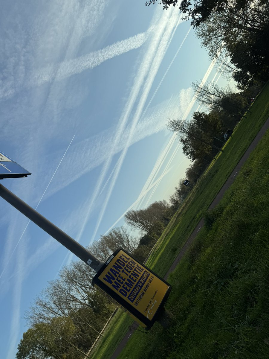 Kristine29ha's tweet photo. @BGatesIsaPyscho The netherlands every day !! https://t.co/udMRwgLZG3