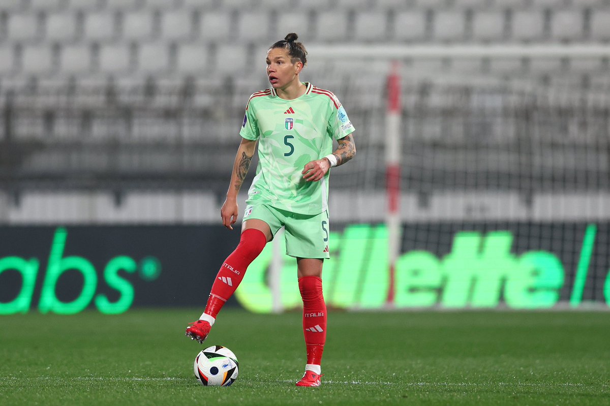 Elena Linari tweet media