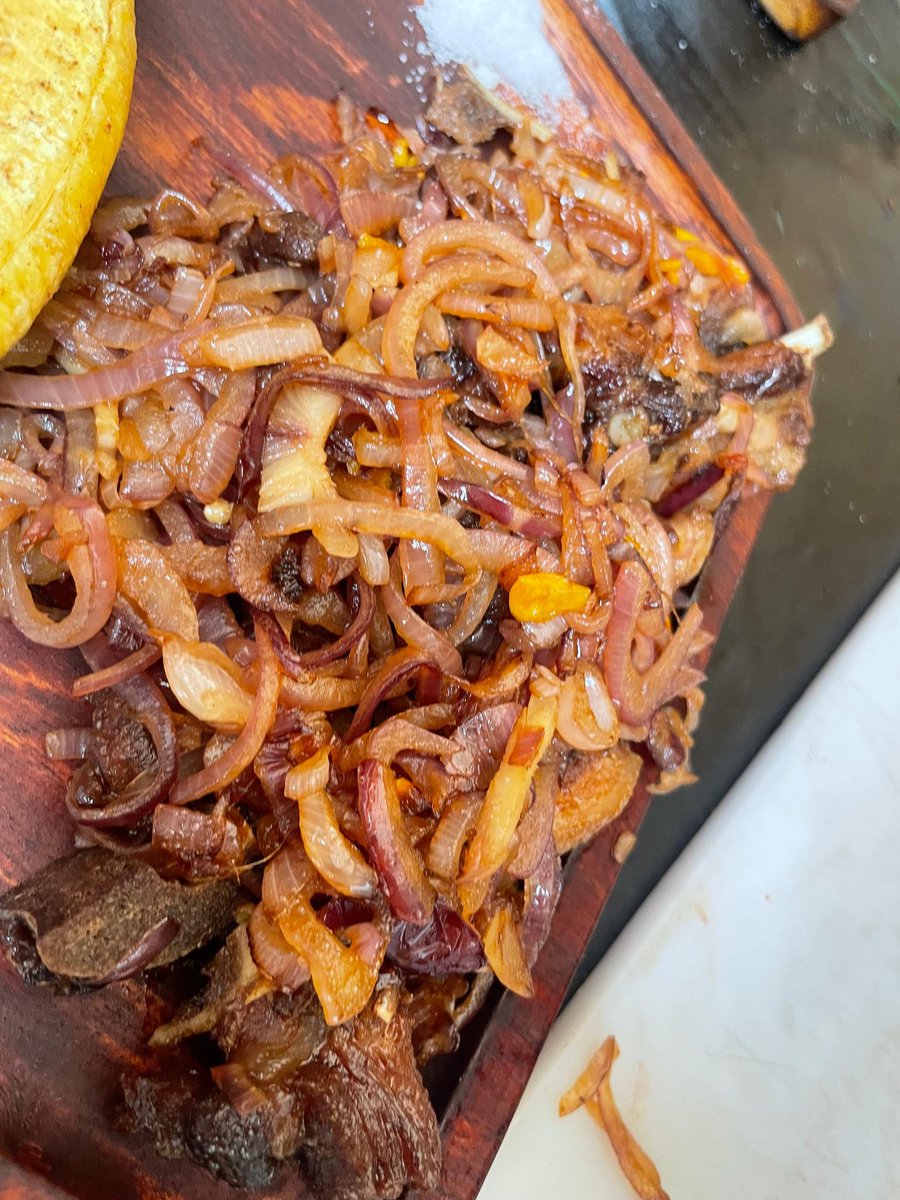f_sadala's tweet photo. Location: karibu na roundabout ya mlimani city 
No:0762770048
Kitimoto aina zote unapata kwa bei ya 18k 1kg
Tunafanya delivery kote dar https://t.co/YKDyDjgIlL