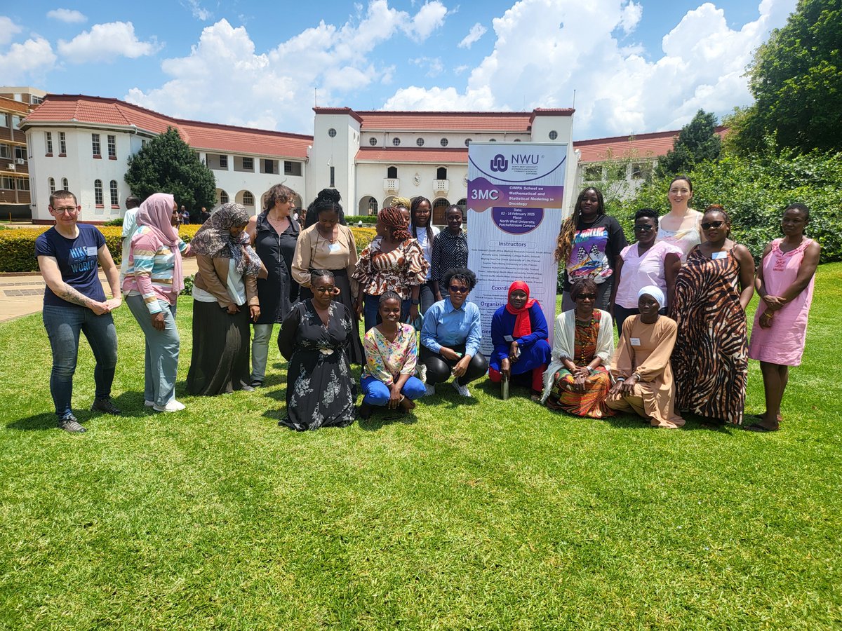 CIMPA_Math's tweet image. 📸Highlights from the CIMPA School "Mathematical and Statistical Modelling in Oncology" at North-West University, South Africa 🇿🇦 (3-14 Feb 2025).
🙏🏻 Huge thanks to the coordinators: P. M. Tchepmo Djomegni (NWU), F. Hubert (AMU), S. Dabo (Lille)
🔗 info: bit.ly/4gYJfzI