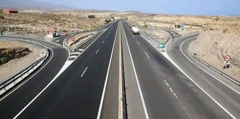 ezekiel_arol's tweet photo. Dr. Benjamin Bol Mel's dream &amp; plans for South Sudan

1. Infrastructure development.

2. Economic recovery &amp; subsequent growth of agricultural sectors.

3. Institutional reforms.

4. Accountability &amp; corruption eradication.

5. Job creation for young &amp; capable people. https://t.co/cNdCUoDFlt