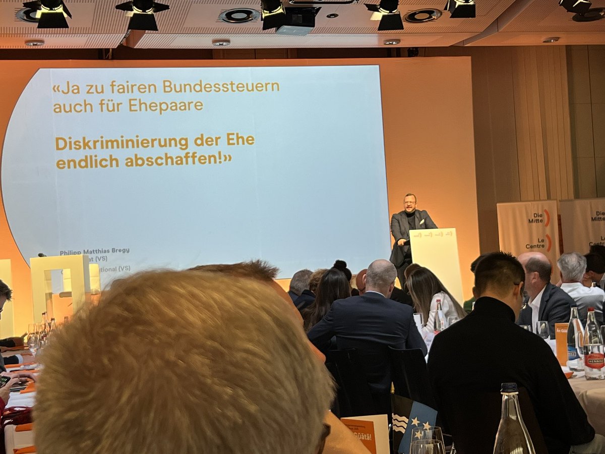 thomas_ramseyer's tweet photo. @Mitte_Centre @gerhardpfister Für Faire Steuern https://t.co/rhDY3uiCHP