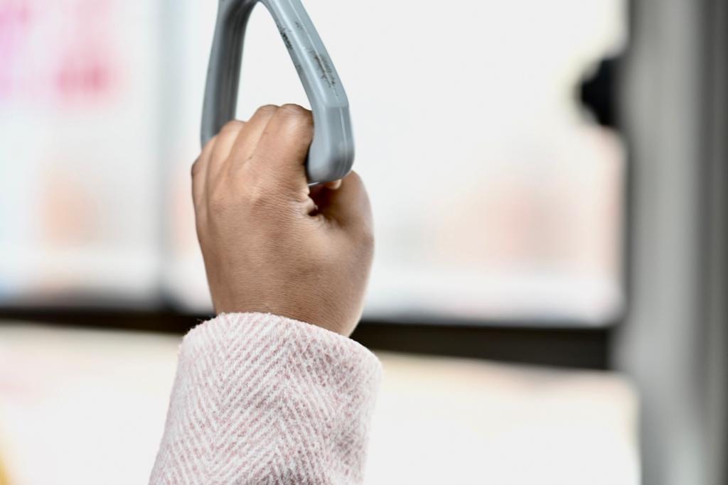 It is our duty as #Harambee to ensure that all our passengers have the best high quality experience. If you have had a bad experience,please send us a direct message or an email to call.centre@ekurhuleni.gov.za with information about what happened. #ConnectingCoE
