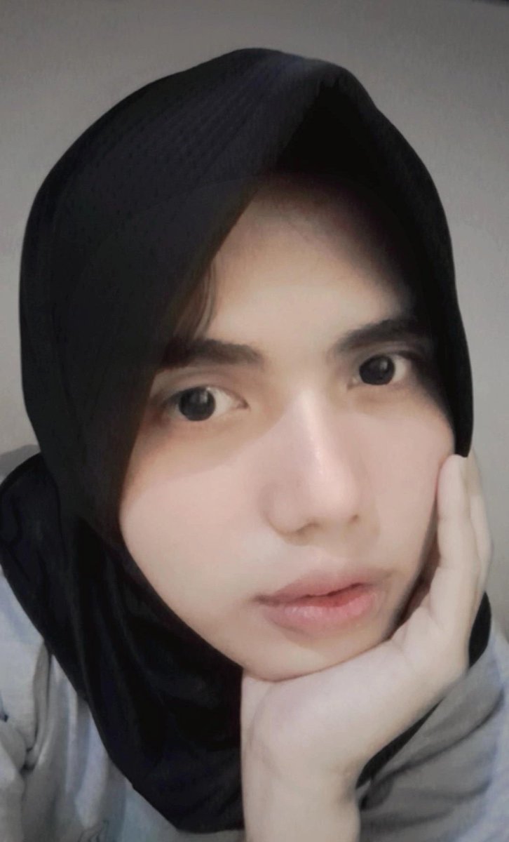 raaxycder's tweet photo. hallo guyss 
#cder #cderhijab #cderindo https://t.co/AfoUOwmpE5
