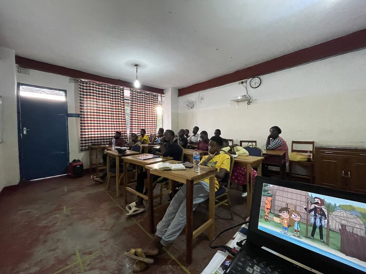 BitcoinVicFalls's tweet photo. People are slowly learning, and humanity is slowly winning. There is no going back! #BitcoinClass
3rd class of the 4th cohort of @MyfirstBitcoin_ https://t.co/je2a6rpp0D
