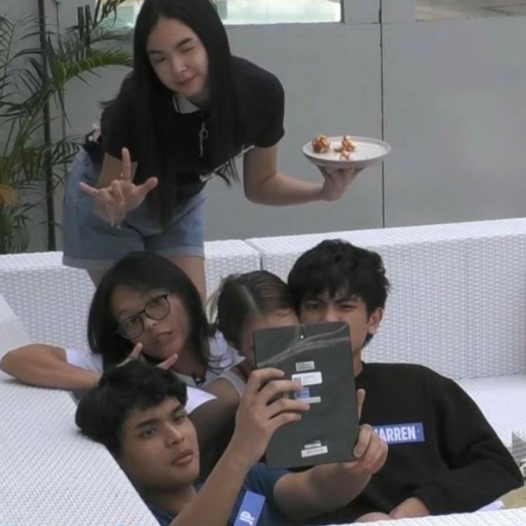 fen 𐦍 tweet media