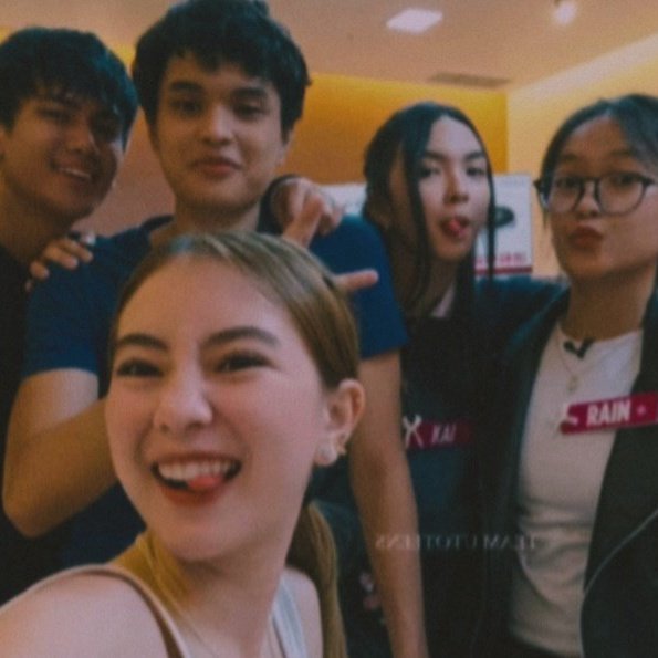 fen 𐦍 tweet media