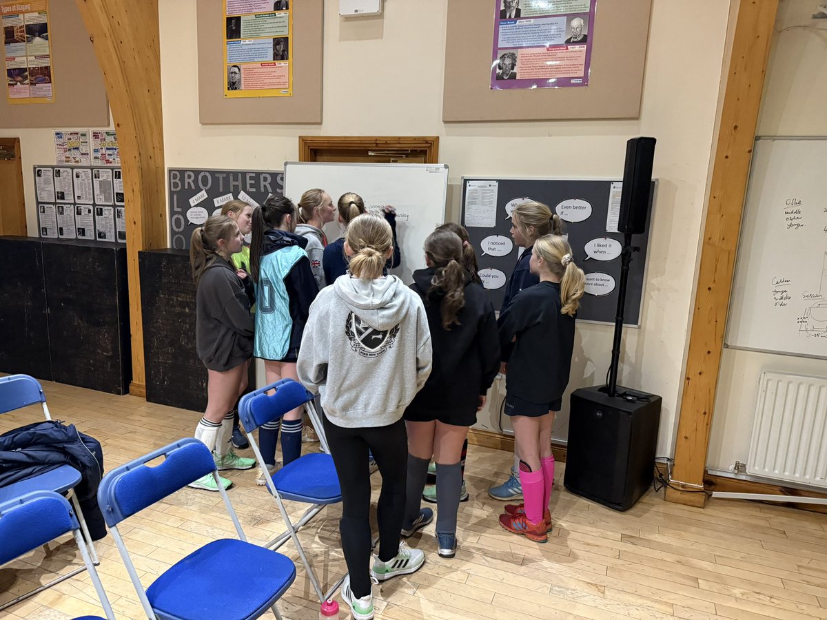 PerfXHockey's tweet photo. At @KirkhamGrammar, we used our drone to film live training sessions and then jumped straight into video analysis. This let players review, discuss improvements and head right back onto the pitch #HockeyCamp #PerfXHockey #PlayerDevelopment #HockeyCoaching #HockeyCamps @KGSHockey https://t.co/gwnehMC1b3