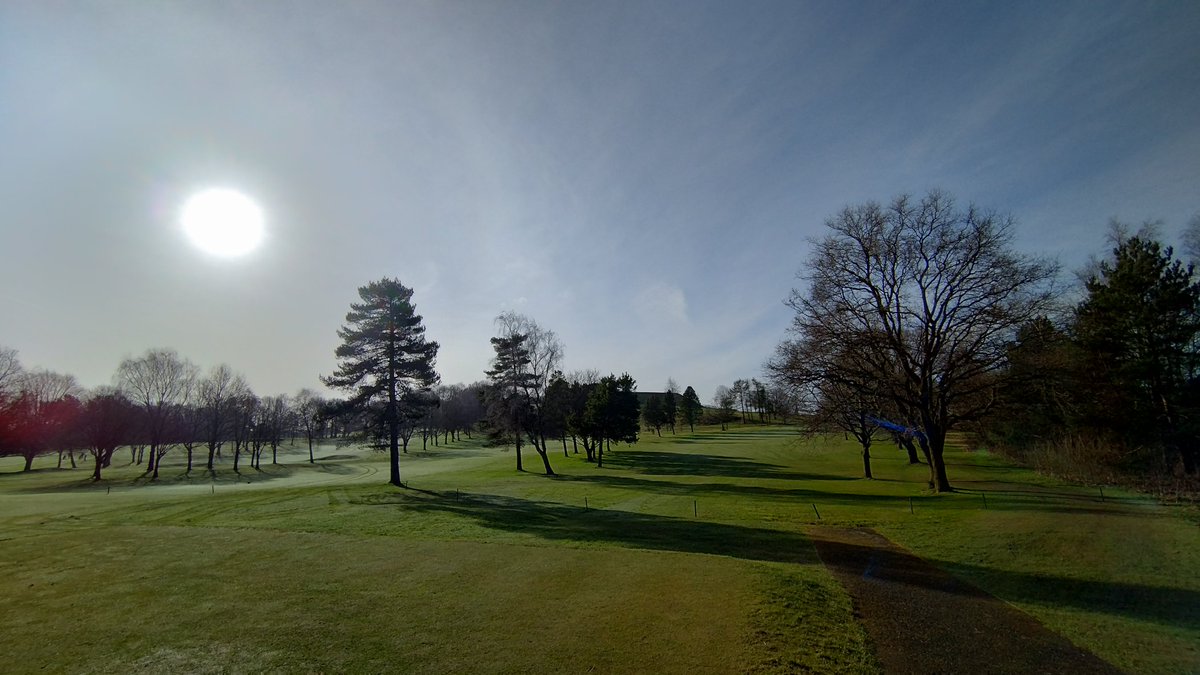 prin1969's tweet photo. Feels like spring @WarringtonGC this morning https://t.co/02V1Gq7ZNA